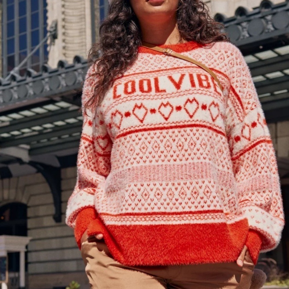 Aerie Flurry Oversized Sweater Starburst Cool Vibes Red size Small NWT hearts
